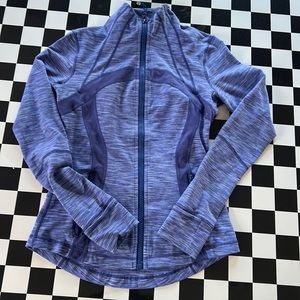 Lululemon define jacket in amazing condition. Colour: Royalty space dye, size 6.